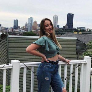 Meet your Posher, Jaclyn